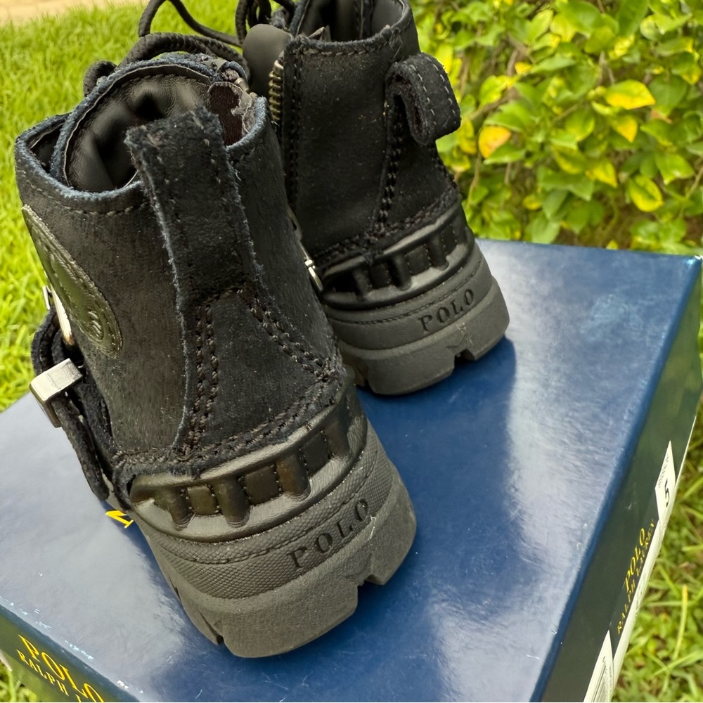 NWT Polo by Ralph Lauren Black Kids Boots with Buckle SIZE 5 - Picture 2 of 5